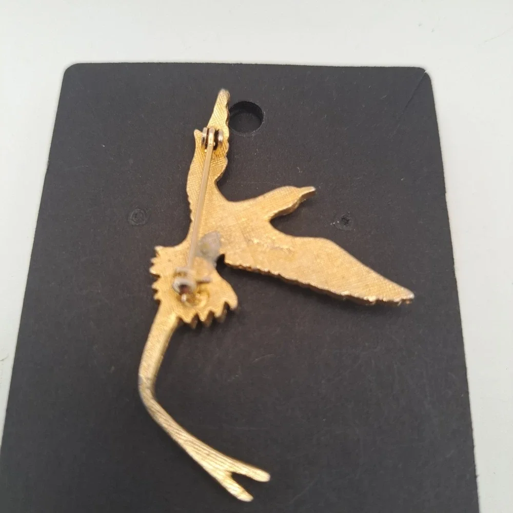 Vintage Gold Washed Diamond-Cut Pewter Bird of Paradise Brooch Pin